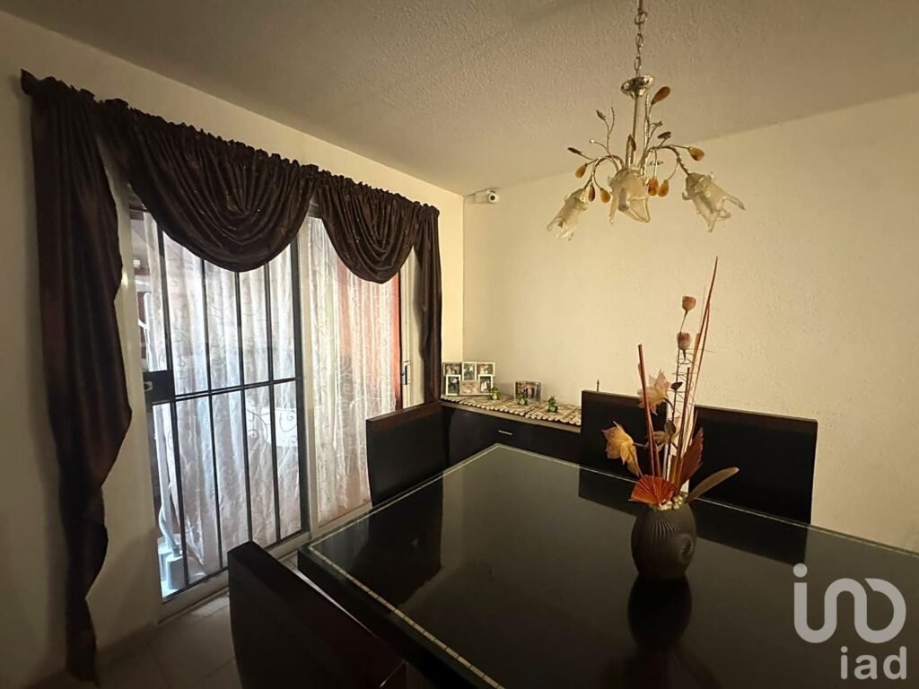 Casa al sur de Pachuca a 5 mínutos de Centro comercial Explanada