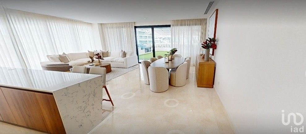 RESIDENCIAS DE LUJO Y PENTHOUSES DE VENTA EN PUERTO DE CANCÚN CON VISTA AL MAR vel.