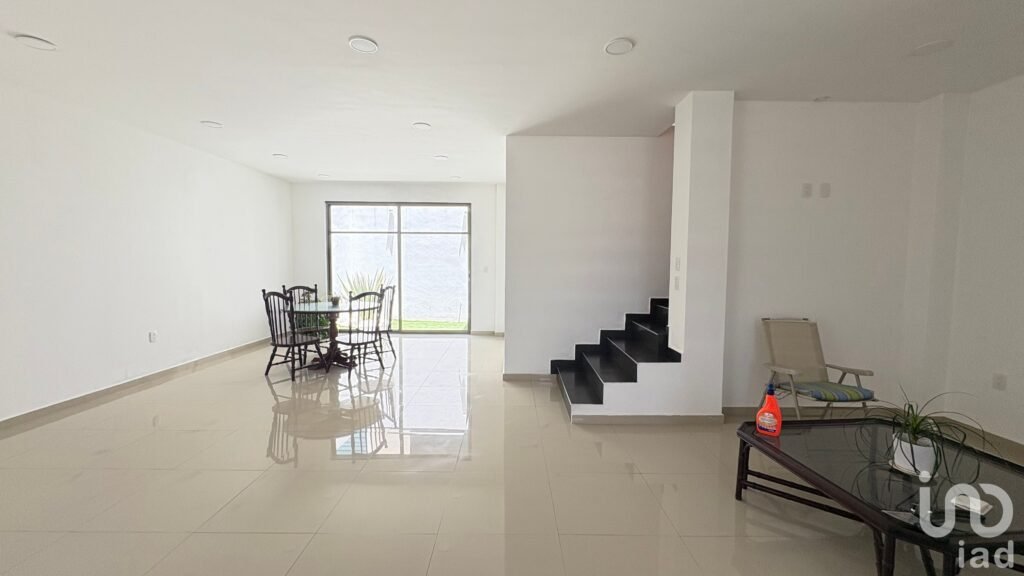 Se renta casa en la privada residencial Monte Olimpo en Pachuca, Hidalgo