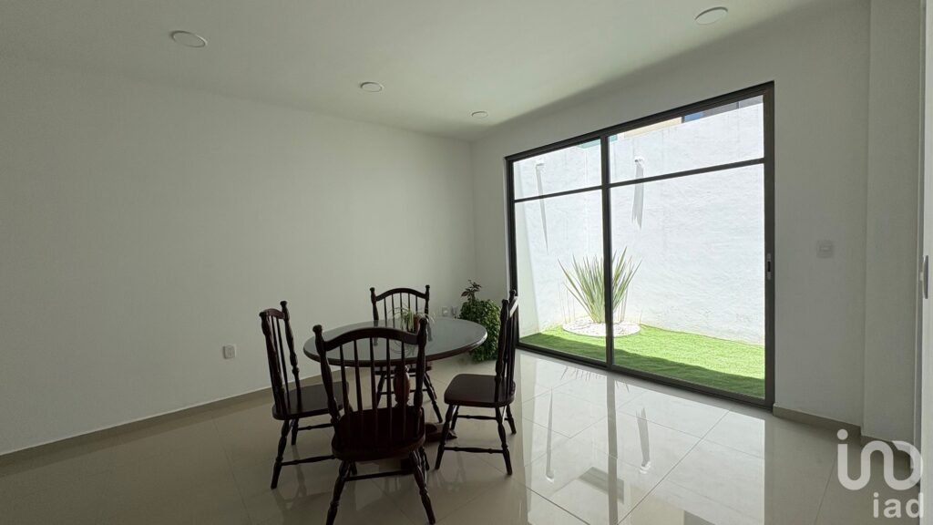 Se renta casa en la privada residencial Monte Olimpo en Pachuca, Hidalgo