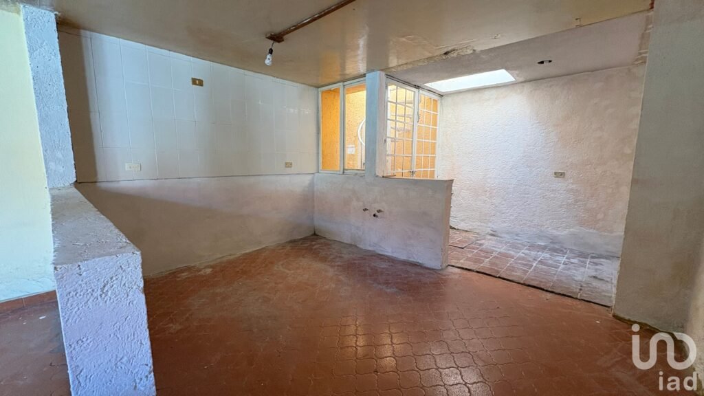 Se renta amplia casa con jardín para comercio, en Constitución, Pachuca, Hidalgo