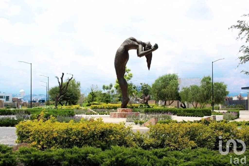 Terreno en venta frente a lago en Hacienda Carlota, Corregidora, Querétaro