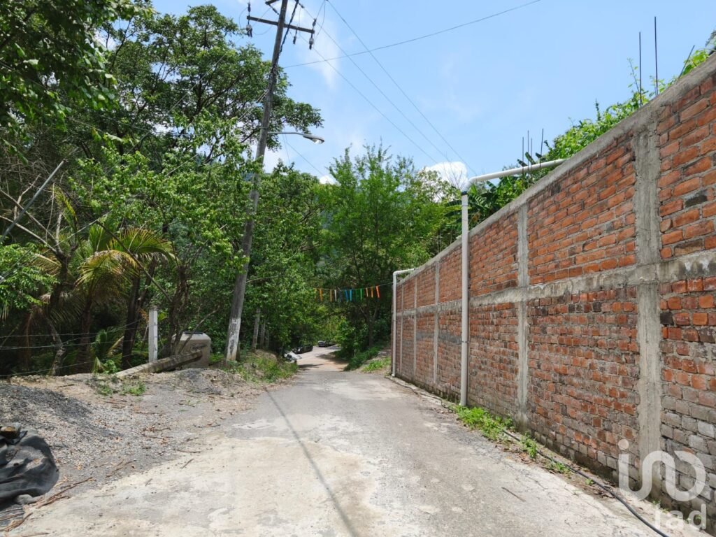 Se vende Terreno en el Platanarillo