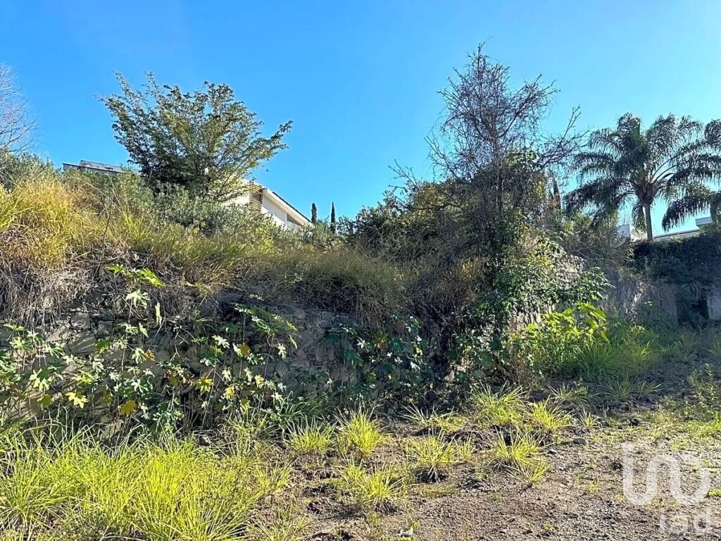 TERRENO EN VENTA EN LAS CAÑADAS COUNTRY CLUB ZAPOPAN JALISCO