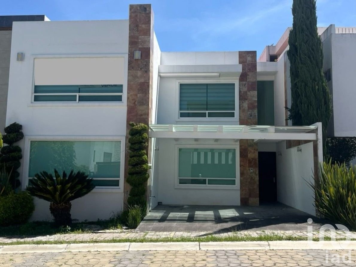 Casa en Venta en Lomas de Angelópolis III Puebla México (Chedraui Cascadas)