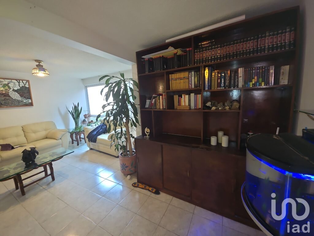 Departamento en venta en la Colonia Del Valle Sur