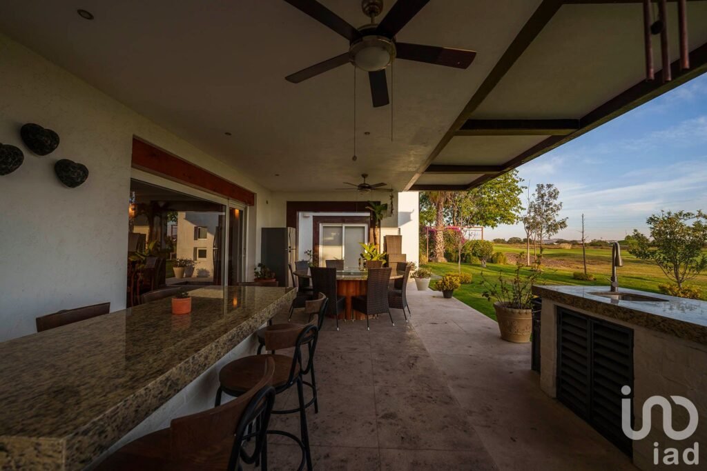 VENTA DE CASA EN EL CAMPANARIO QUERETARO