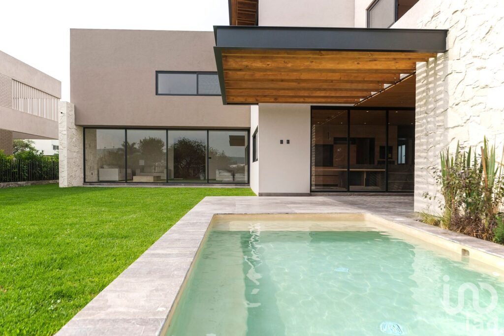 Residencia en Venta en el Campanario Queretaro