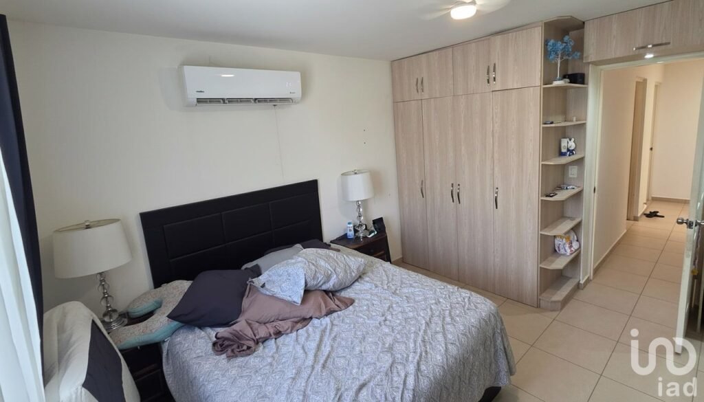 Casa en Venta en Mitras Poniente Sector Toledo (Zona Cumbres García)