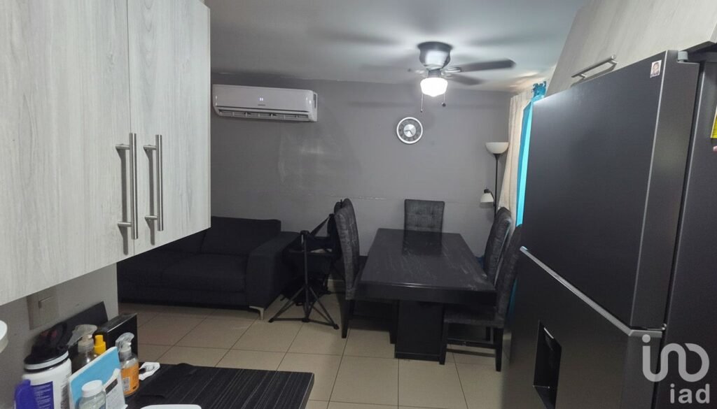 Casa en Venta en Mitras Poniente Sector Toledo (Zona Cumbres García)