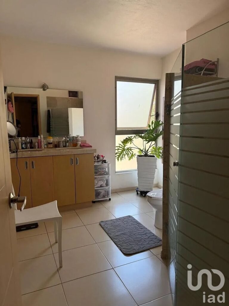 CASA EN VENTA EN AJIJIC