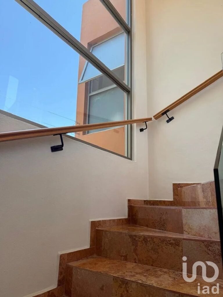 CASA EN VENTA EN AJIJIC
