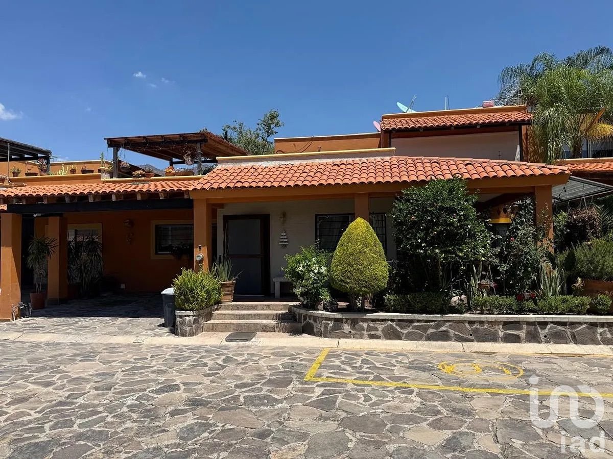 CASA EN VENTA EN AJIJIC CASA EN VENTA EN AJIJIC