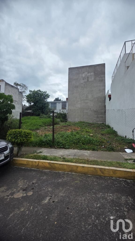 Terreno en Venta de 162m2 en Colinas del Sur