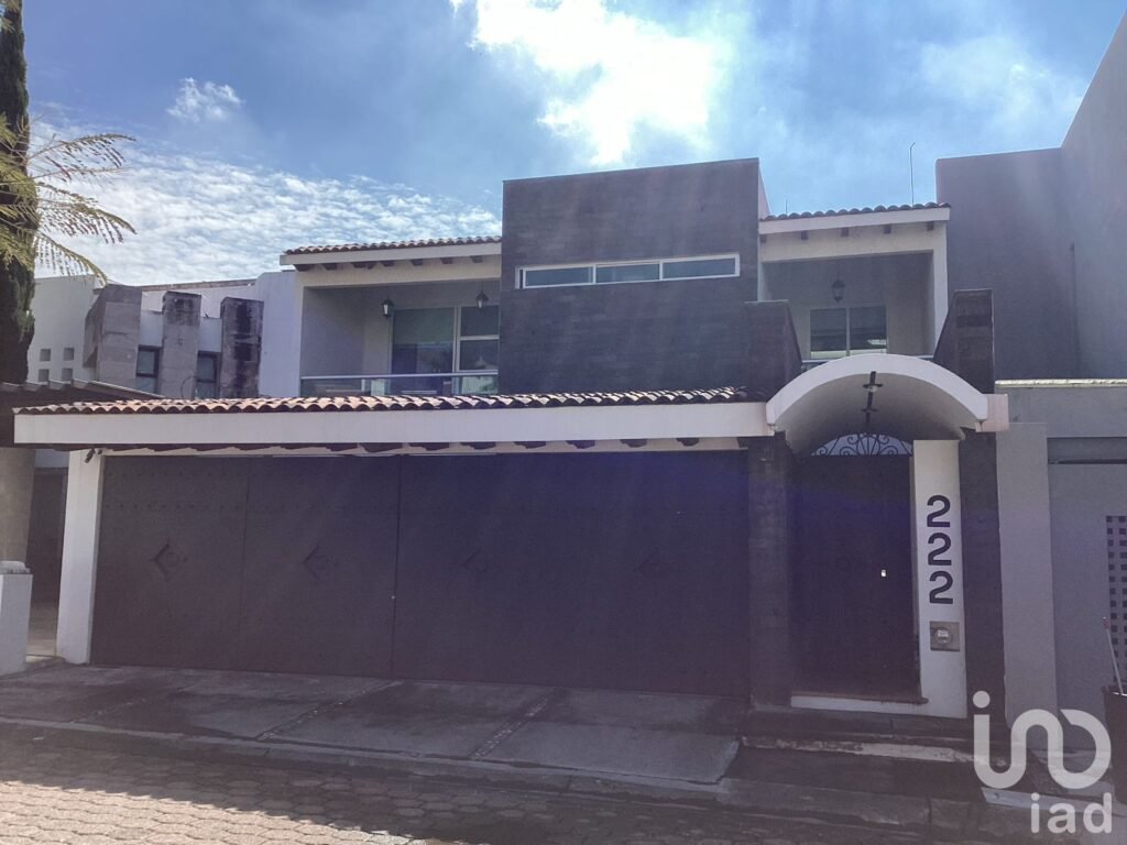 Casa en Venta en Lomas de las Américas Norte