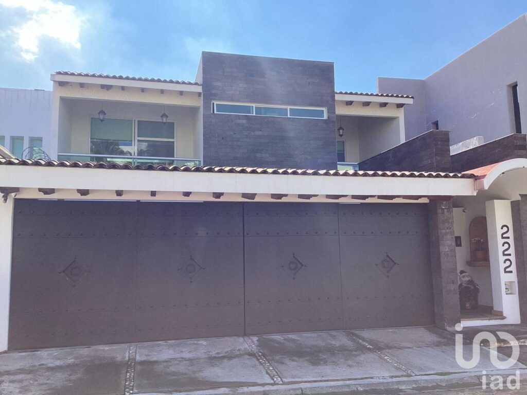 Casa en Venta en Lomas de las Américas Norte