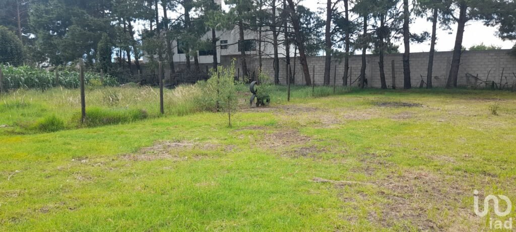 Terreno Residencial en venta en Bosques de Metepec