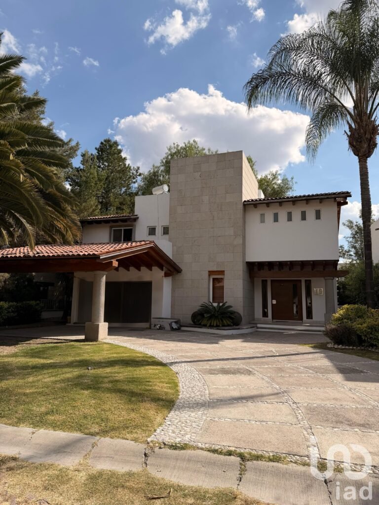 CASA EN VENTA BALVANERA POLO & COUNTRY CLUB - CORREGIDORA QUERÈTARO - $16,000,000
