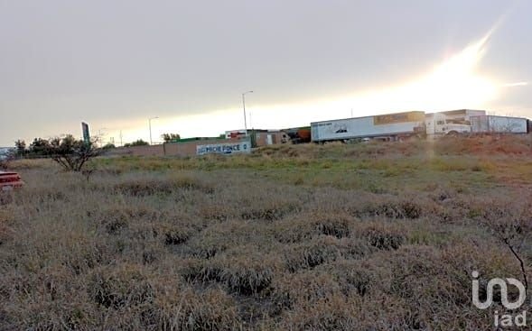 TERRENO EN VENTA, USO COMERCIAL, 9082 M2,   ZONA URBANIZADA, PEDRO ESCOBEDO, QUERETARO
