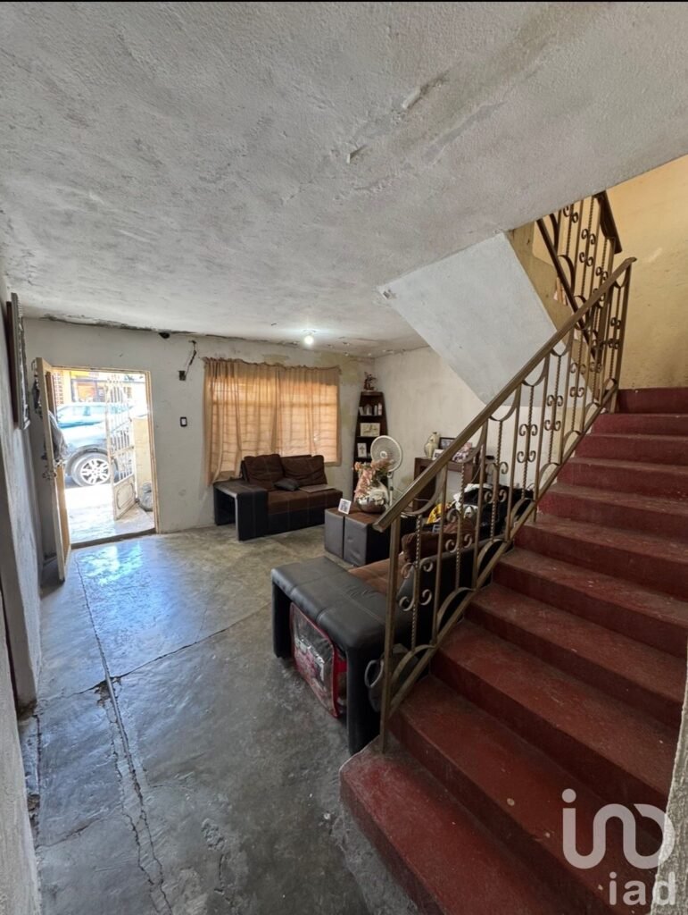 Casa en venta en Col. Moderna, Monterrey N.L.