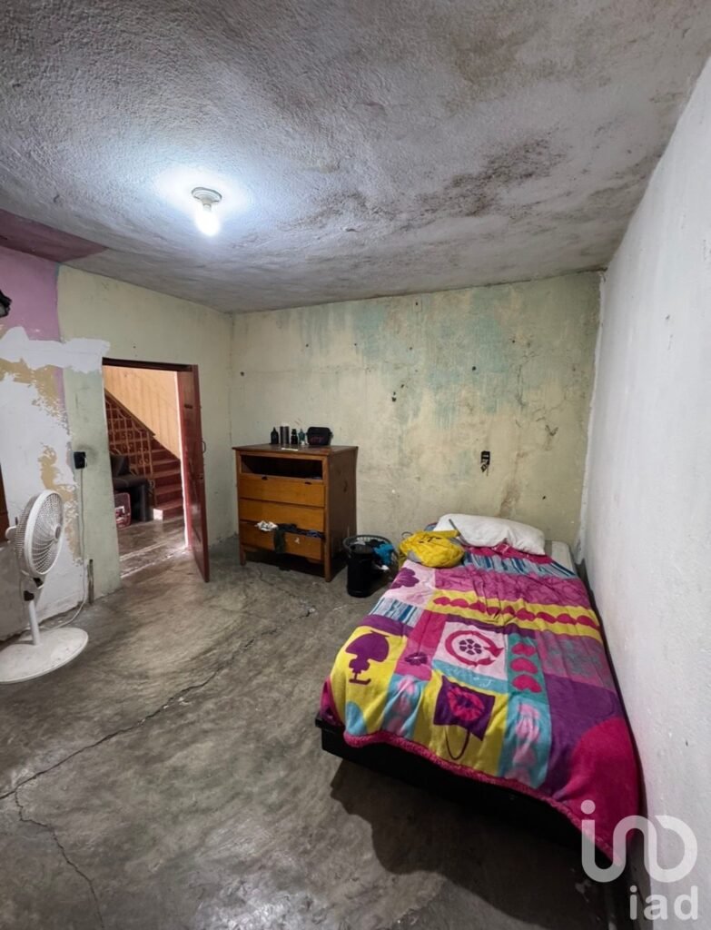 Casa en venta en Col. Moderna, Monterrey N.L.