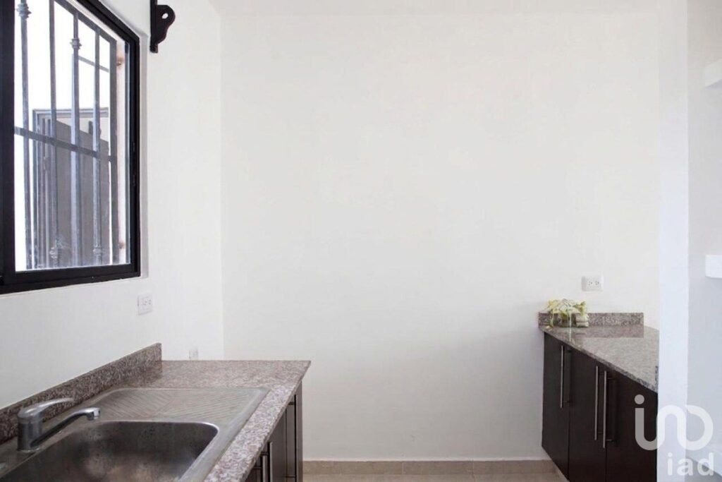 CASA EN VENTA DE 2 HABITACIONES EN GRAN SAN PEDRO CHOLUL