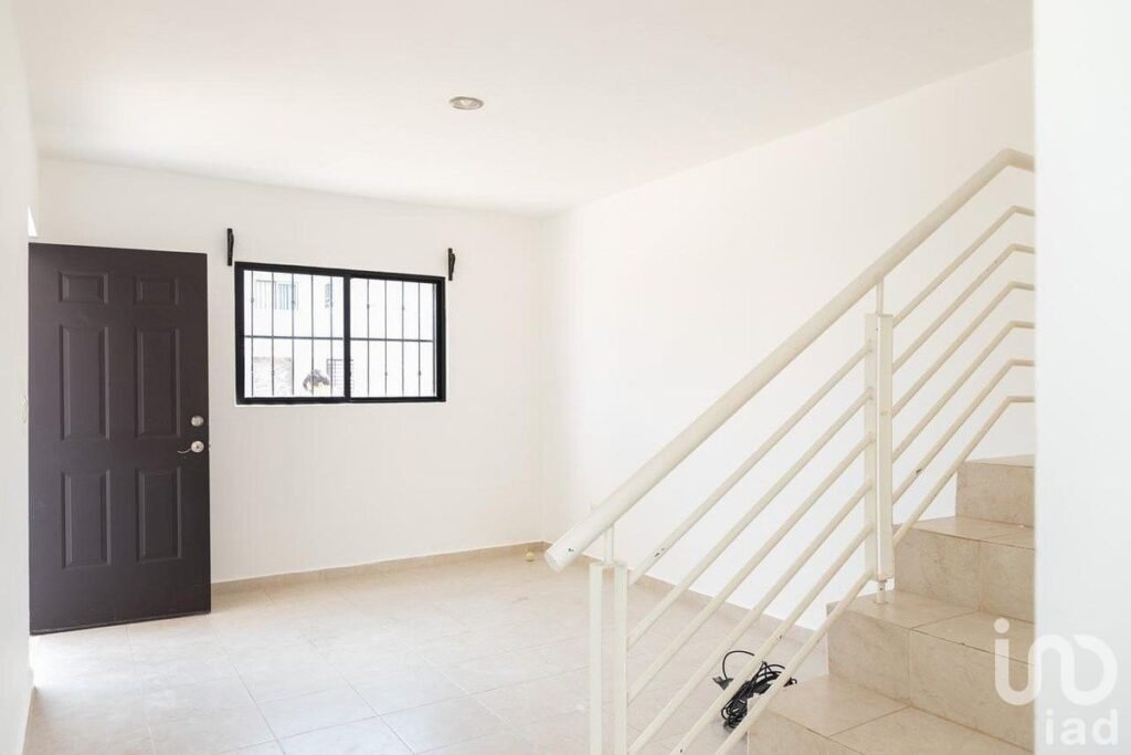 CASA EN VENTA DE 2 HABITACIONES EN GRAN SAN PEDRO CHOLUL