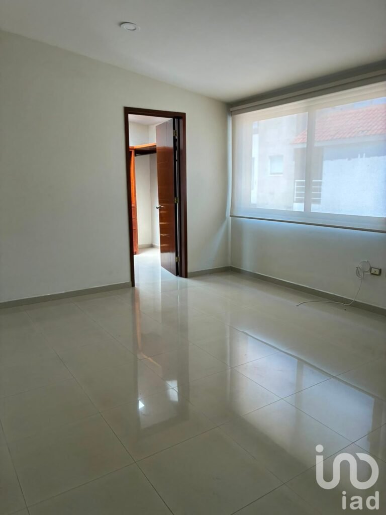 CASA EN VENTA EN ACAPANTZINGO, CUERNAVACA