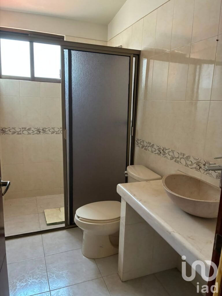 CASA EN VENTA EN ACAPANTZINGO, CUERNAVACA