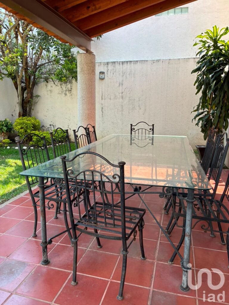 CASA EN VENTA EN ACAPANTZINGO, CUERNAVACA