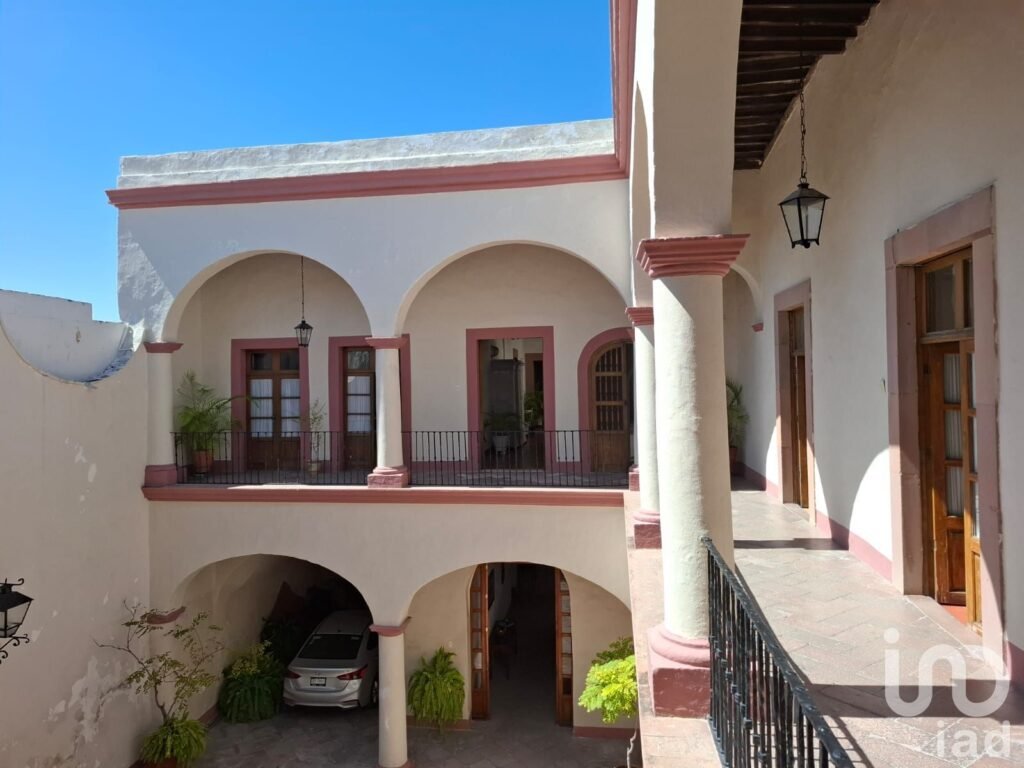 RENTA DE CASONA EN EL CENTRO DE QUERÉTARO