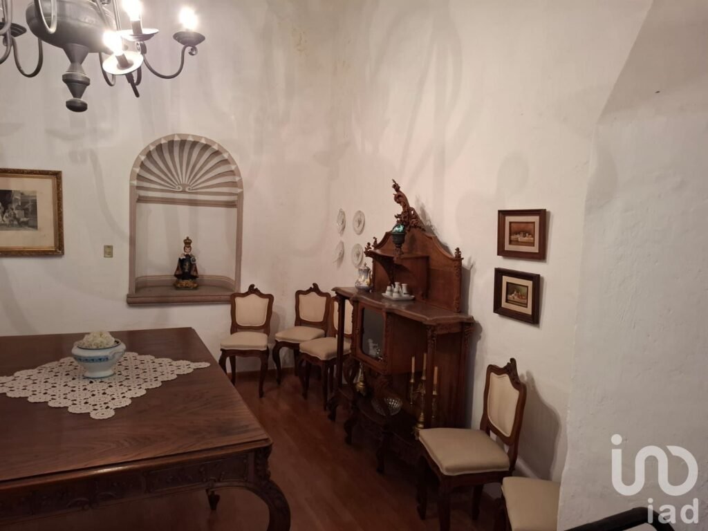 RENTA DE CASONA EN EL CENTRO DE QUERÉTARO