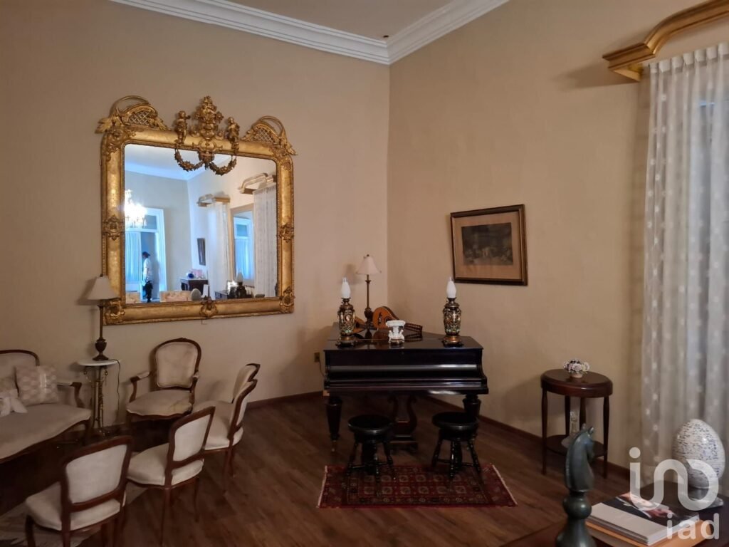 RENTA DE CASONA EN EL CENTRO DE QUERÉTARO