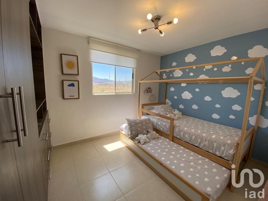 VENTA CASA EN EL MARQUES, CERCA AUTOPISTA 57