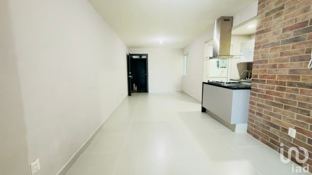Departamento en Venta En San Alberto con Patio