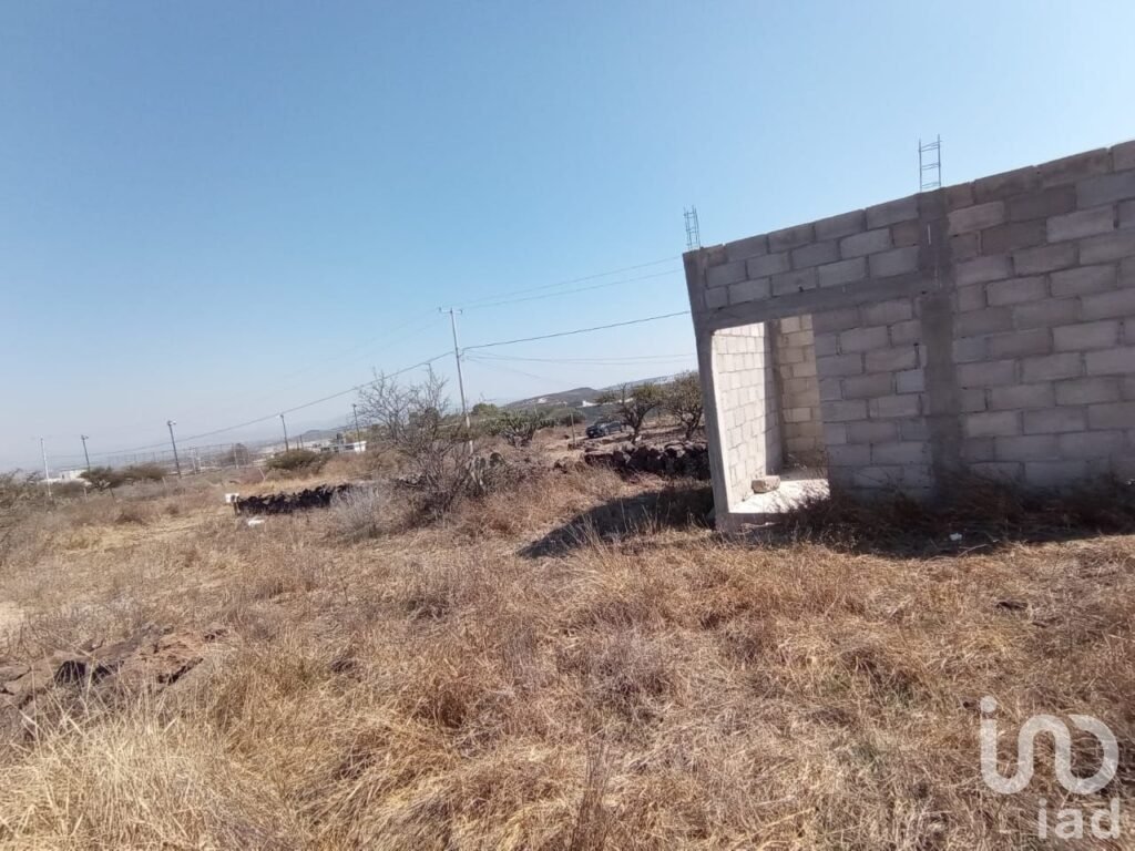 Terreno en Venta en El Calero Queretaro, a 6 min de Zibata