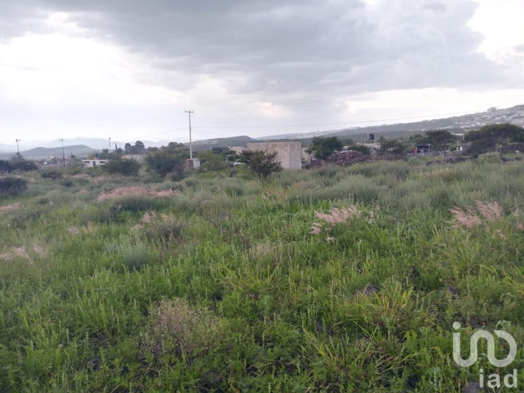 Terreno en Venta en El Calero Queretaro, a 6 min de Zibata