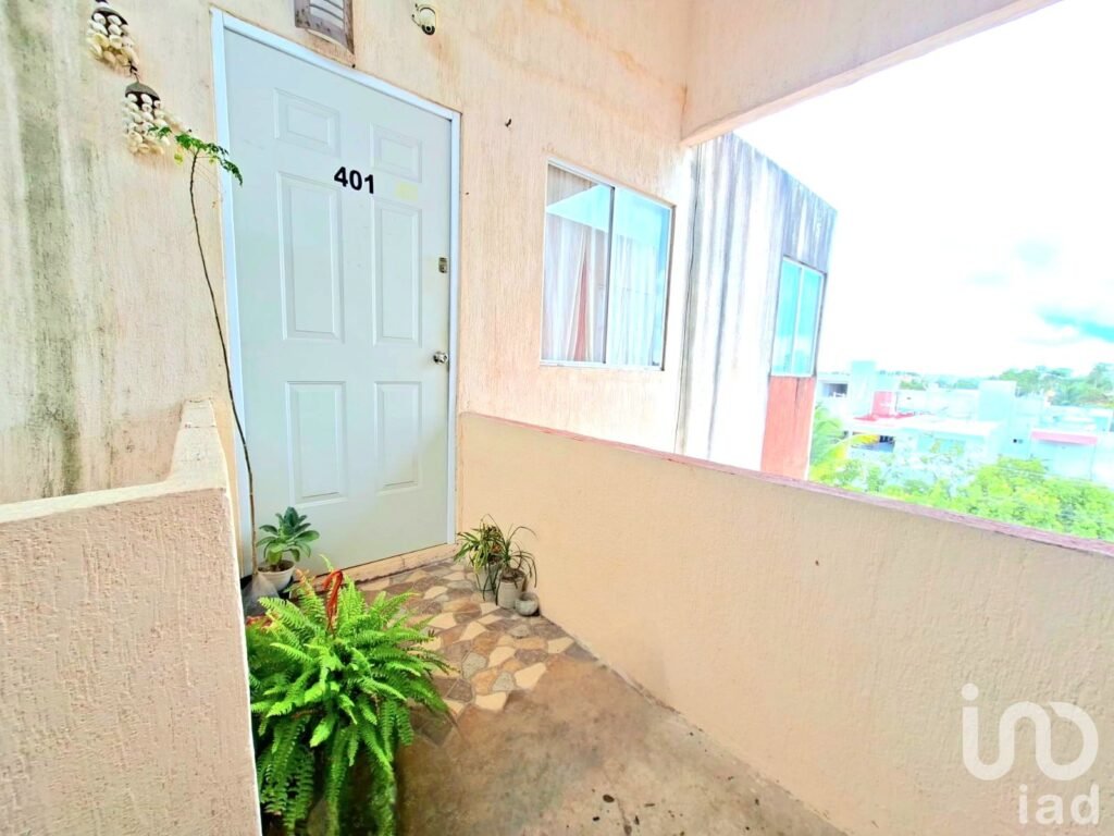 Venta departamento sobre el Boulevard Paraíso Maya 4