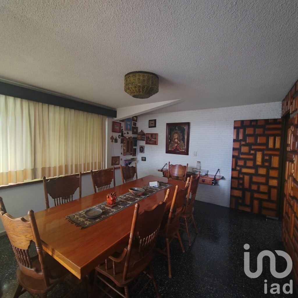 Casa en colonia Maravillas en Cuernavaca, Morelos
