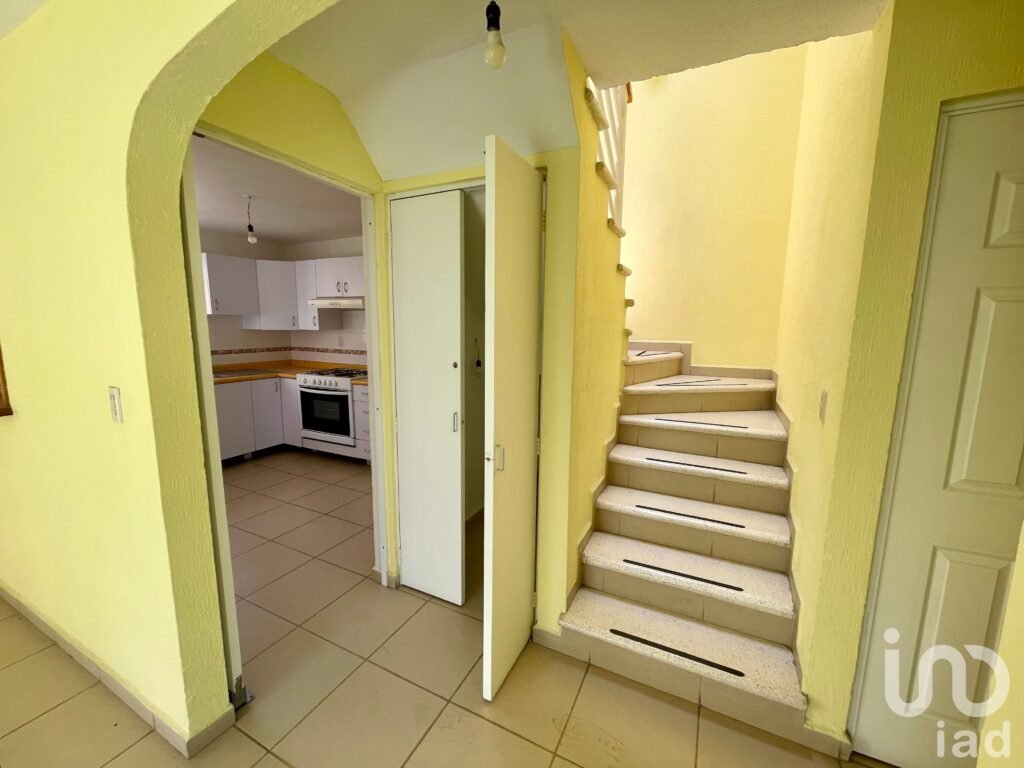 Casa Equipada en Renta | 3 Recámaras | Claustros del Campestre, Zona Candiles (58)