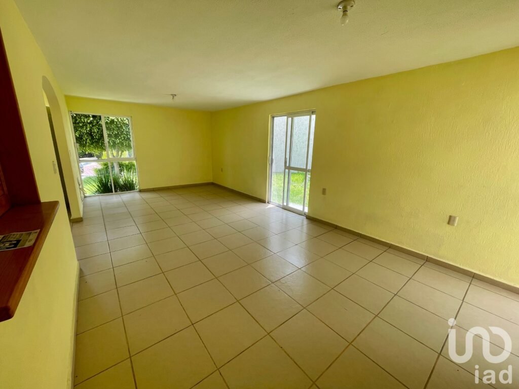 Casa Equipada en Renta | 3 Recámaras | Claustros del Campestre, Zona Candiles (58)