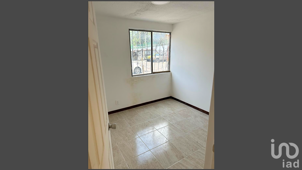 Venta de Departamento en Calle de Técnicos y Manuales, San Nicolas Tolentino, Iztapalapa