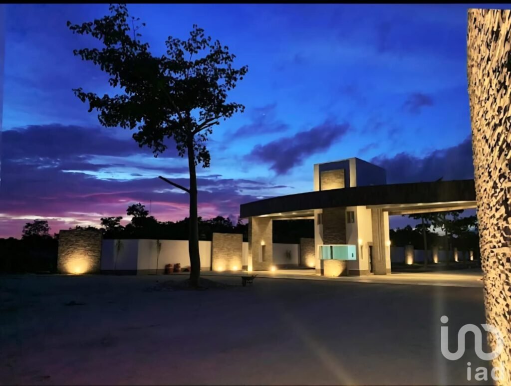 Terreno Residencial en venta en Cancun, Q. Roo. a 5 min aeropuerto