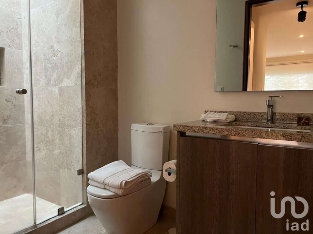 Casa en Venta en Coyoacán con Alberca y Terraza: Exclusividad y Confort en un Solo Lugar