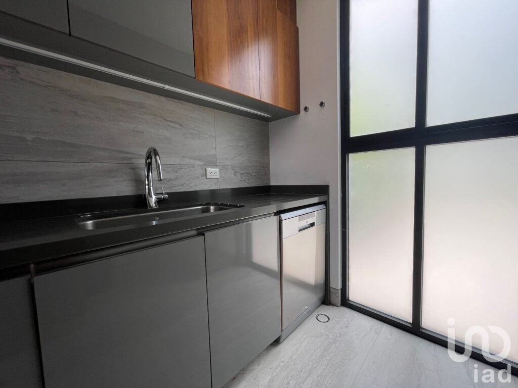Casa en condominio en venta en las Aguilas