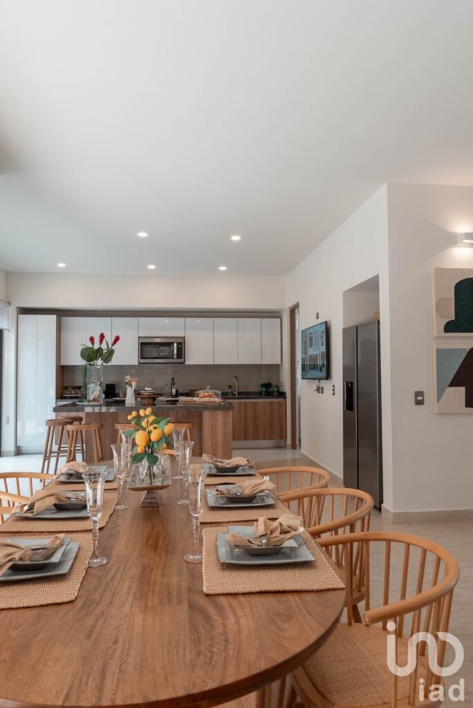 Casa Nueva con 3 Recámaras y 2.5 Baños en Paseo Pitahaya | Ideal para Familias | Entrega Inmediata