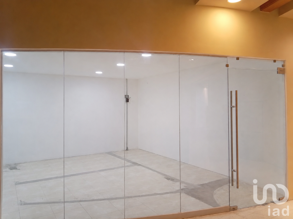 Local en renta en Santa Fe | Hotel Barceló, 30 m²