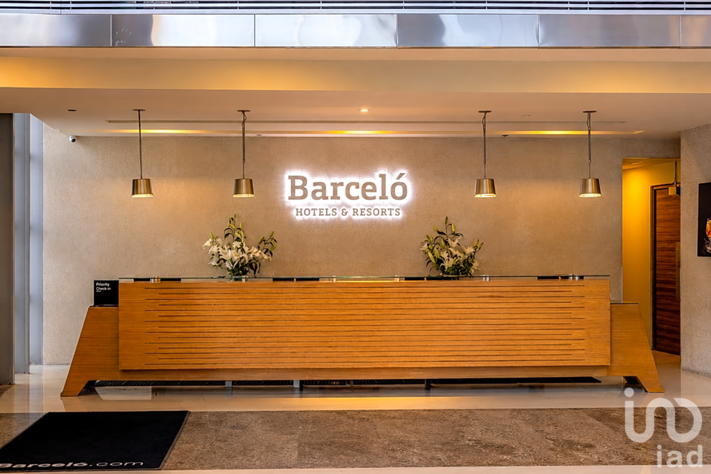 Local en renta en Santa Fe | Hotel Barceló, 30 m²