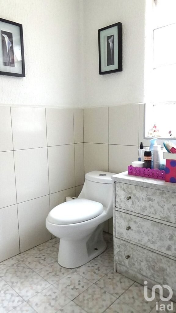 CASA EN VENTA EN ALFONSO XIII, A UNOS PASOS DE MIXCOAC