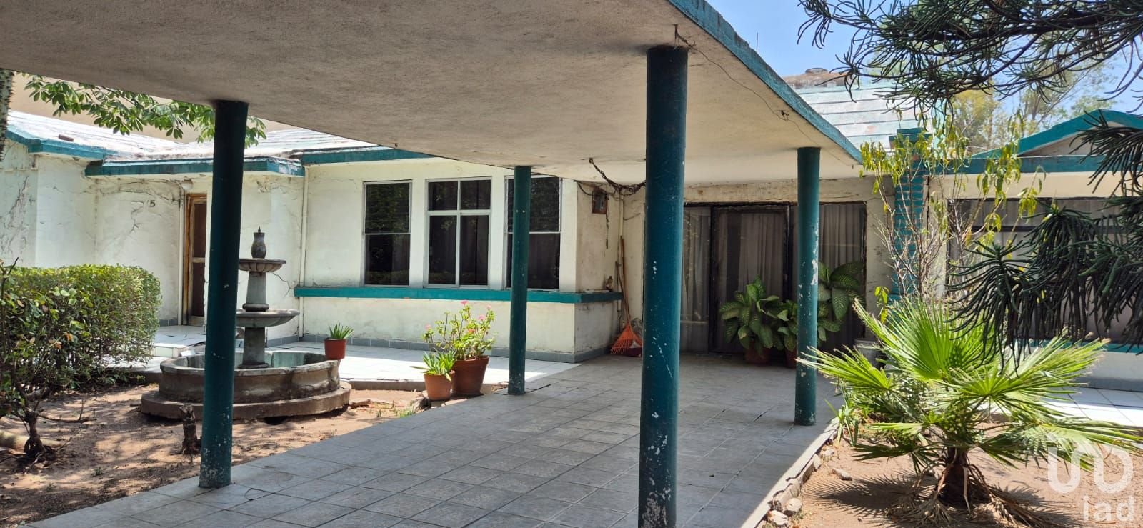VENTA DE CASA PARA INVERSION, IDEAL CLINICA O ESCUELA, FRACC. GAMEZ IRAPUATO VENTA DE CASA PARA INVERSION, IDEAL CLINICA O ESCUELA, FRACC. GAMEZ IRAPUATO